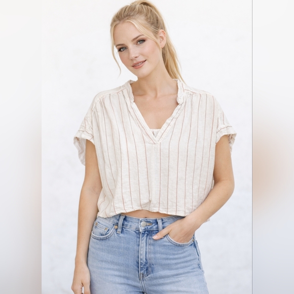 a.n.a Tops - A.n.a V-Neck Short Sleeve Cropped Linen Pullover Top L